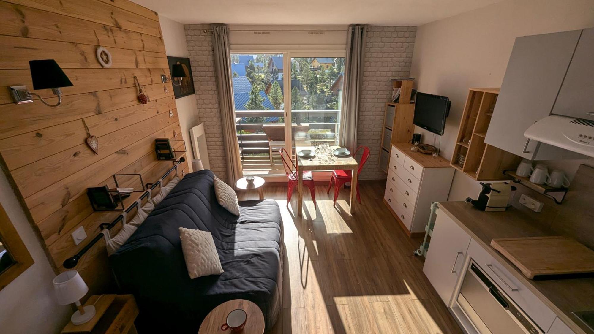 Apartment Loubat Pyrenee, Menage Inclus Arette